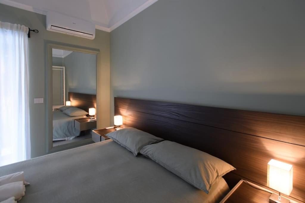 Alessia Holiday House 90Mq Salerno Centro المظهر الخارجي الصورة